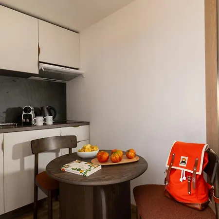 Hotel L'escale Royale - Marne La Vallée *