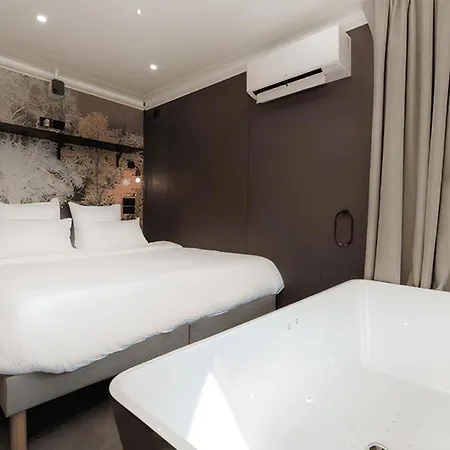 Hotel L'escale Royale - Marne La Vallée *